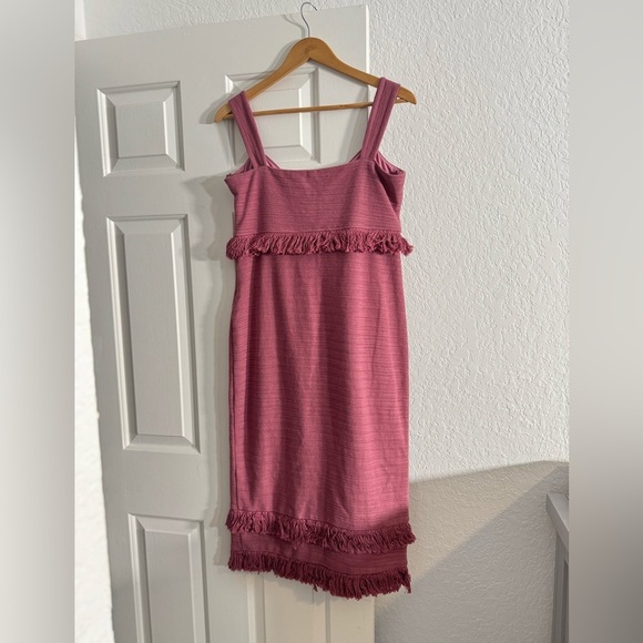 Saylor Nicolaia Dress in Mauve - Picture 3 of 6